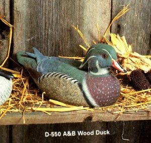 D550 A&B Wood Duck 13"L Bisque $15.84 PR23