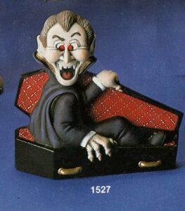 K1527 Dracula In Coffin